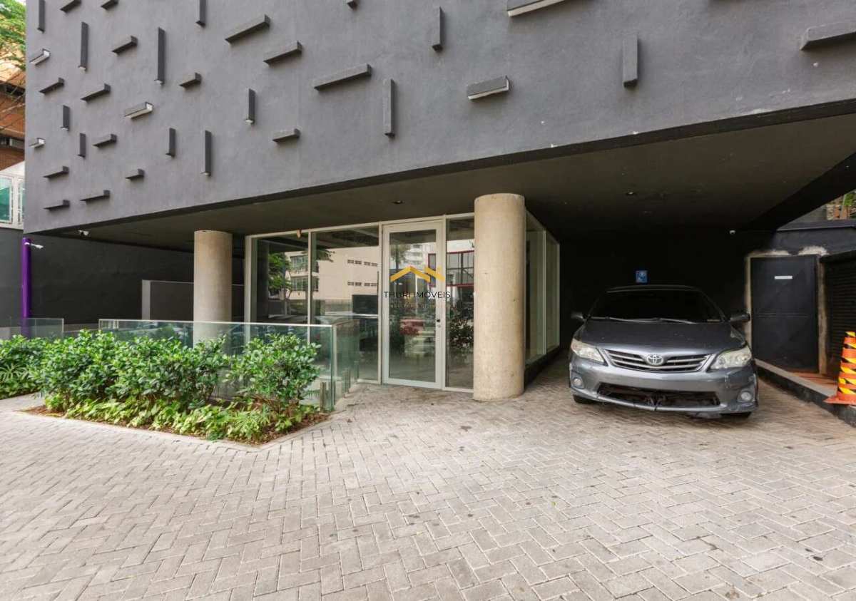 Prédio comercial, 389m²